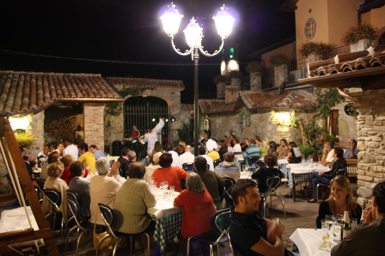 Il Portico Hotel Carrosio Buitenkant foto