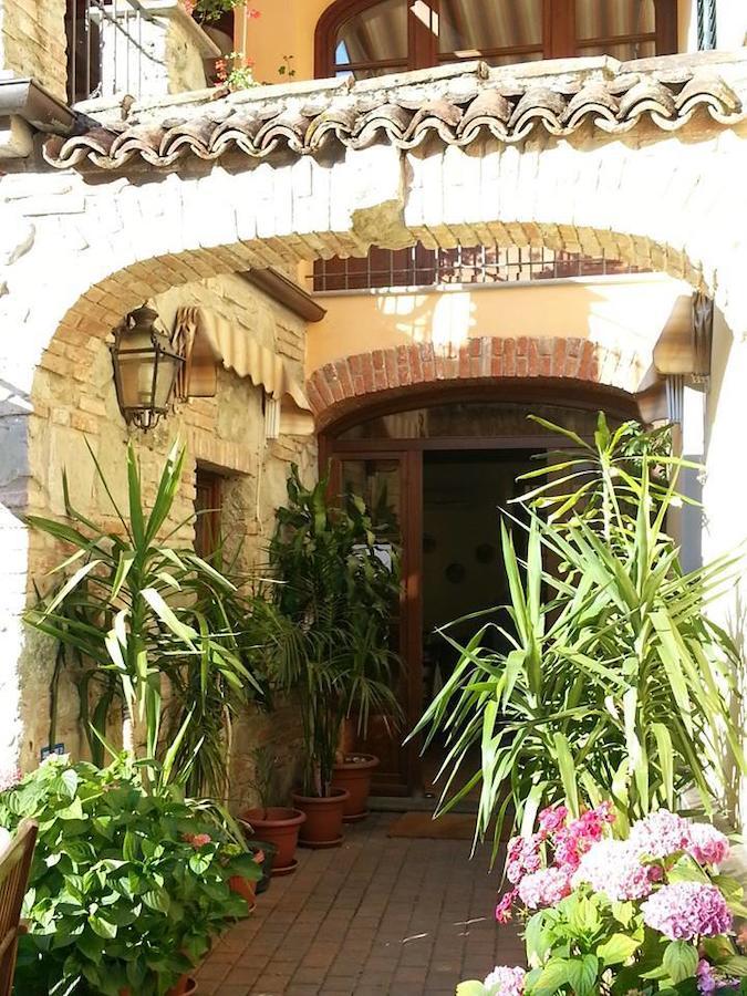 Il Portico Hotel Carrosio Buitenkant foto