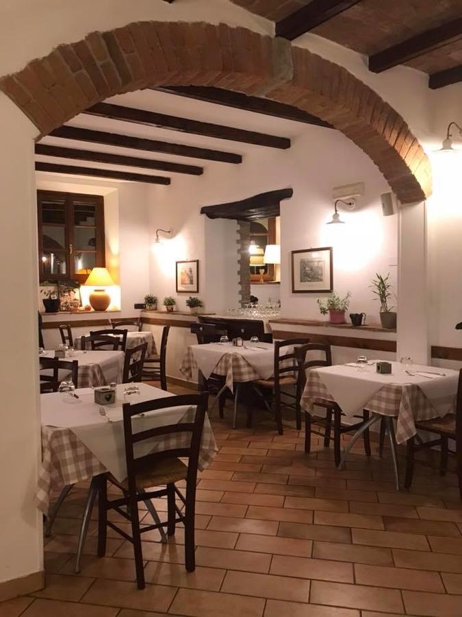 Il Portico Hotel Carrosio Buitenkant foto